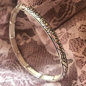 Teatime and Tendrils Dainty Bracelet